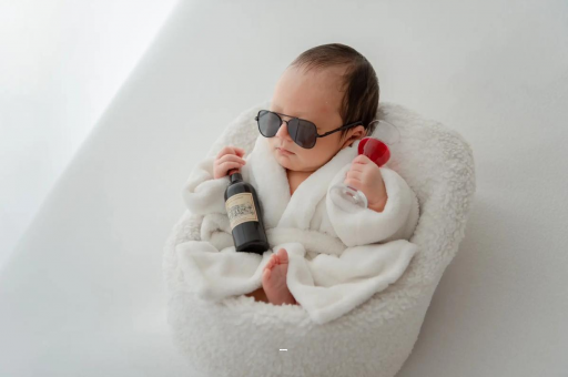 代怀生子好找吗宝宝被蜜蜂蛰了